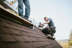 Local Roofers in Tufts Univ, MA